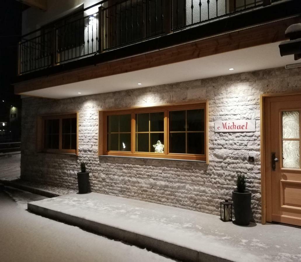 Feriendorf Joggler - Chalets Nahe Der Gondel Цель-ам-Циллер Экстерьер фото